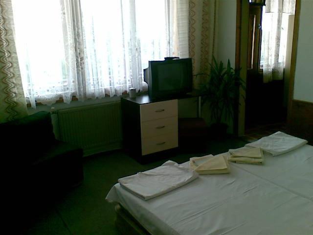 Family Hotel Natalis 希萨里亚 客房 照片
